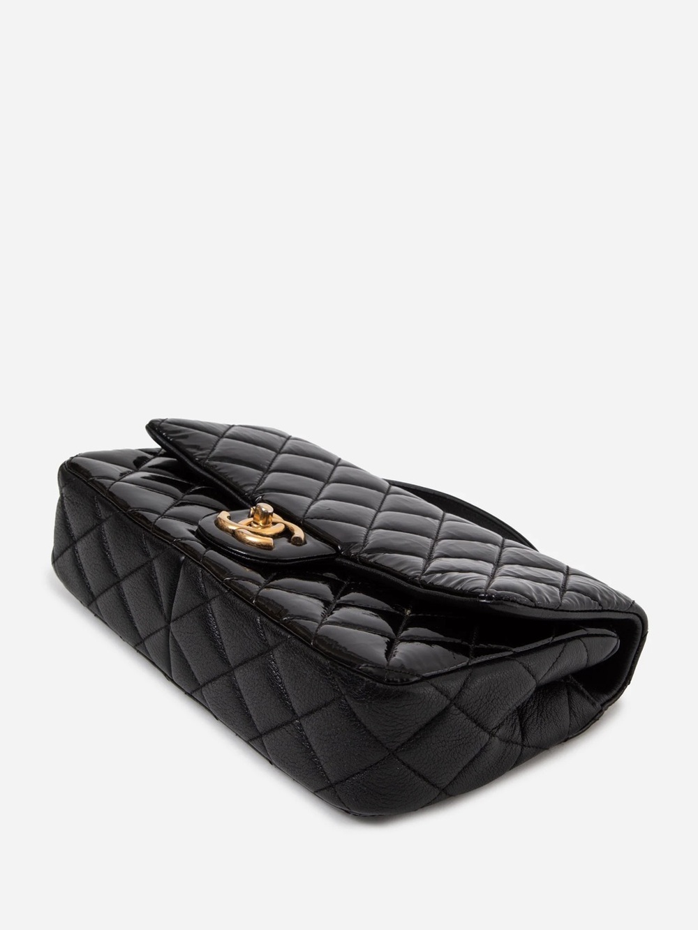Pre-Owned Chanel 2015-2016 Patent/Calfskin Flap Bag Black - Picture 4 of 5
